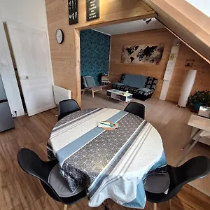  Appartement Grand T2 Proche Canal De Nantes à Brest. France